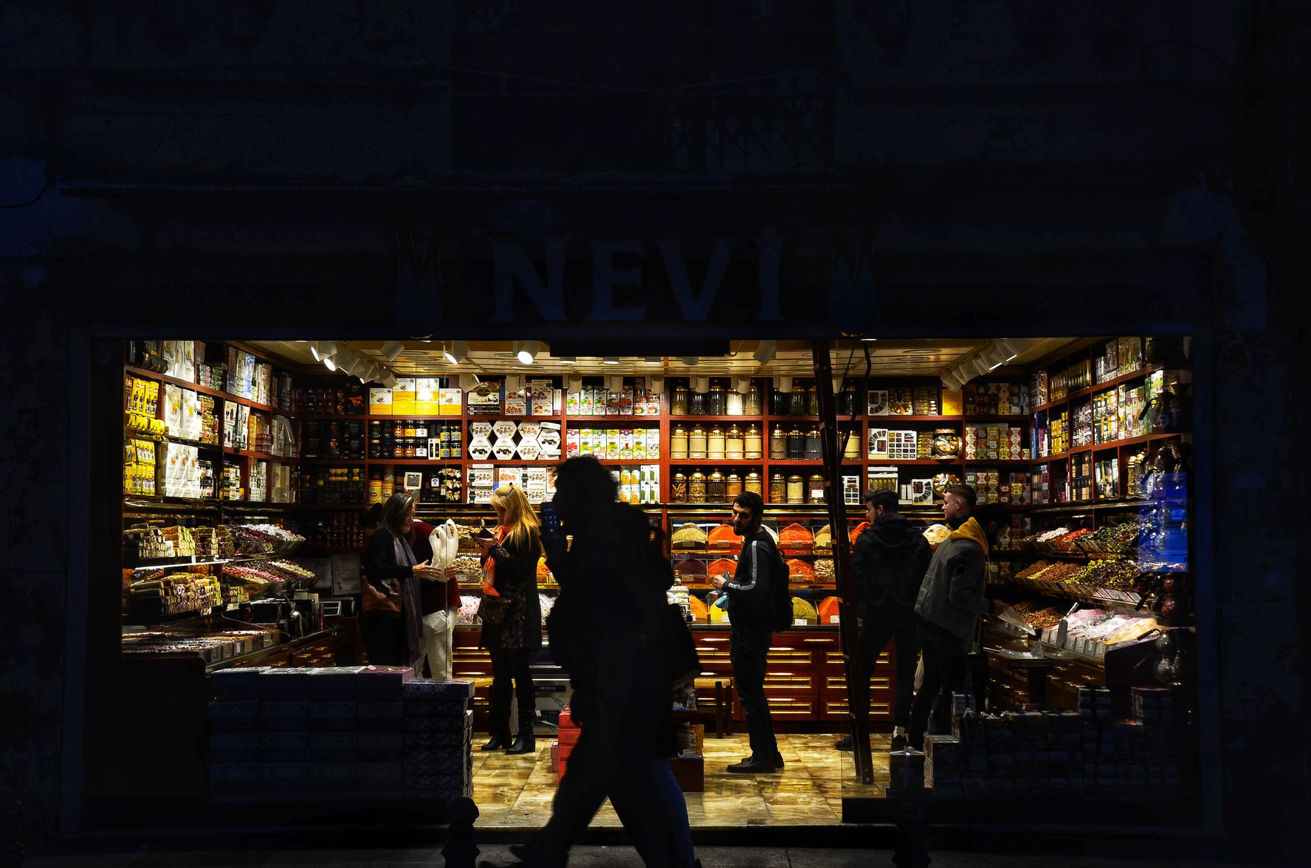 Moonlight Erkek Kuaförü Yerel İşletme fotoğrafı 4